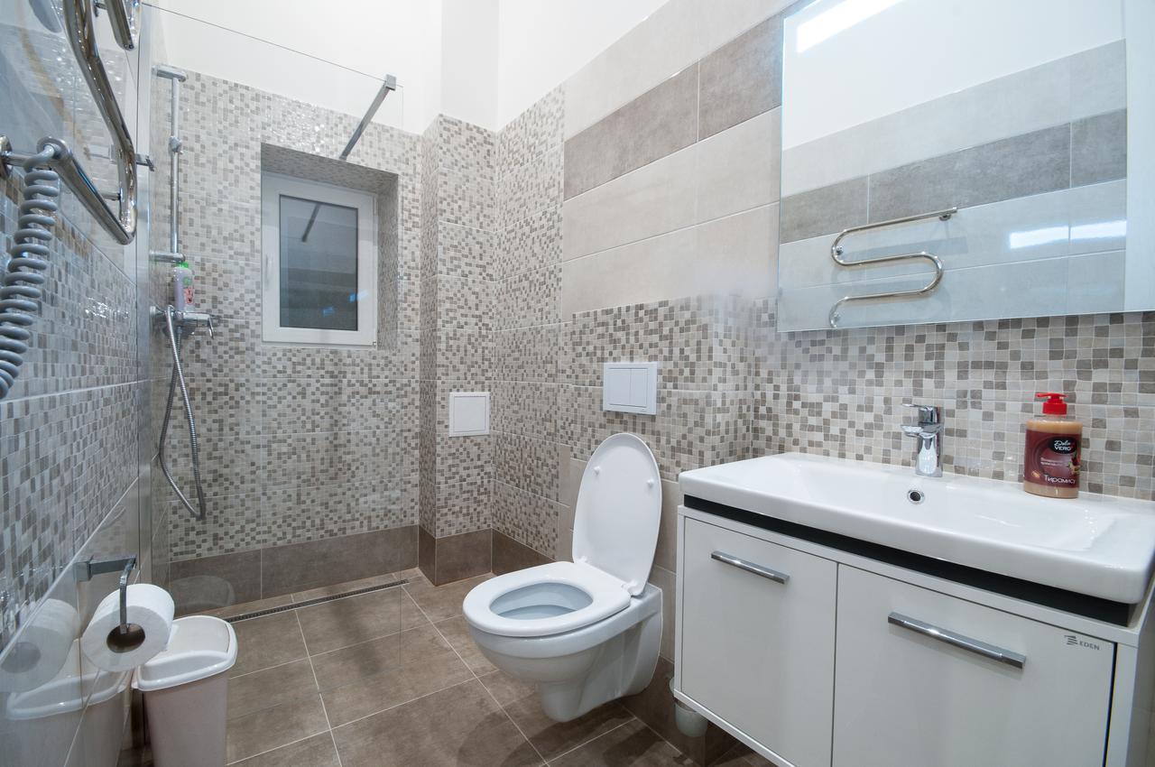 Wonderful Flat On City Center Ужгород Экстерьер фото